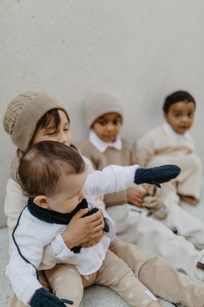 Baby Strick-Set: Handschuhe Und Schal Aus Merinowolle